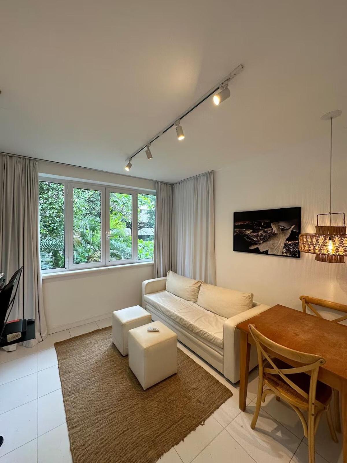 301 Leblon Prime Apartment
